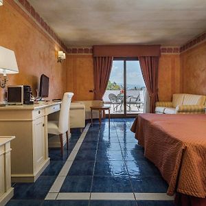 Executive Zimmer mit Kingsize-Bett